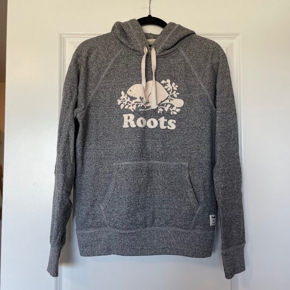 Women’s Roots Salt & Pepper Logo Hoodie Size Small - Picture 1 of 3